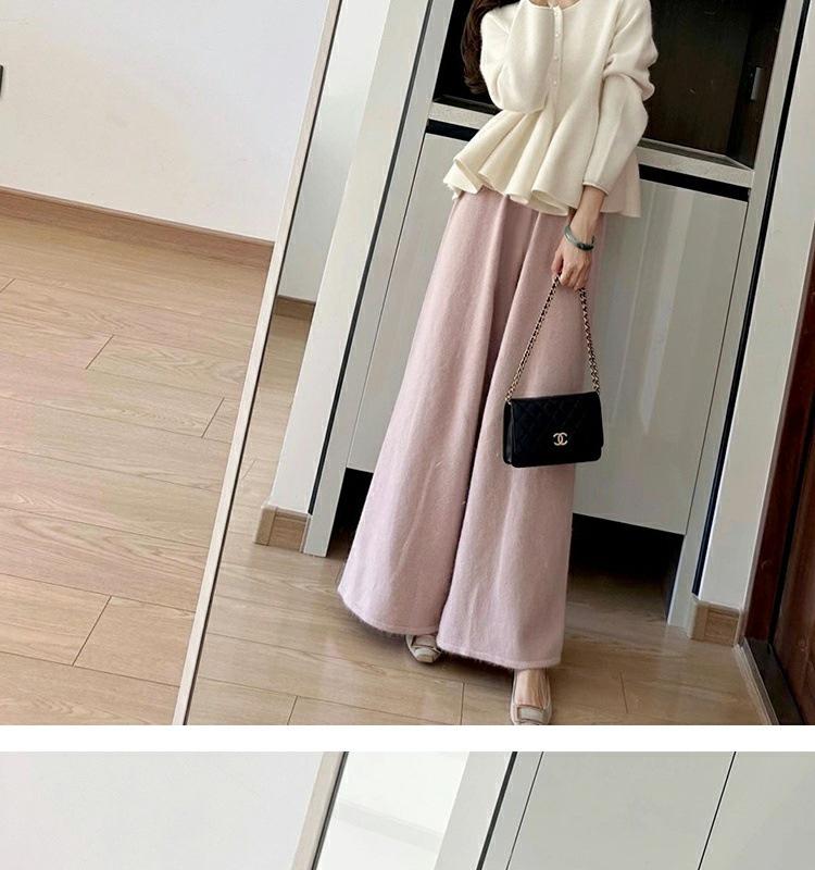 Осенне-зимний вязаный свитер и брюки широкого кроя для беременных