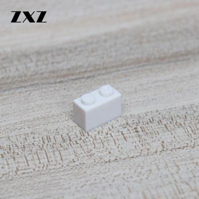 Model Building Kits Bricks 1 x 2 DIY Creative Brick Toys Educational Bulk Bricks 3004 Blocks for Kids Gift To Create Castle
