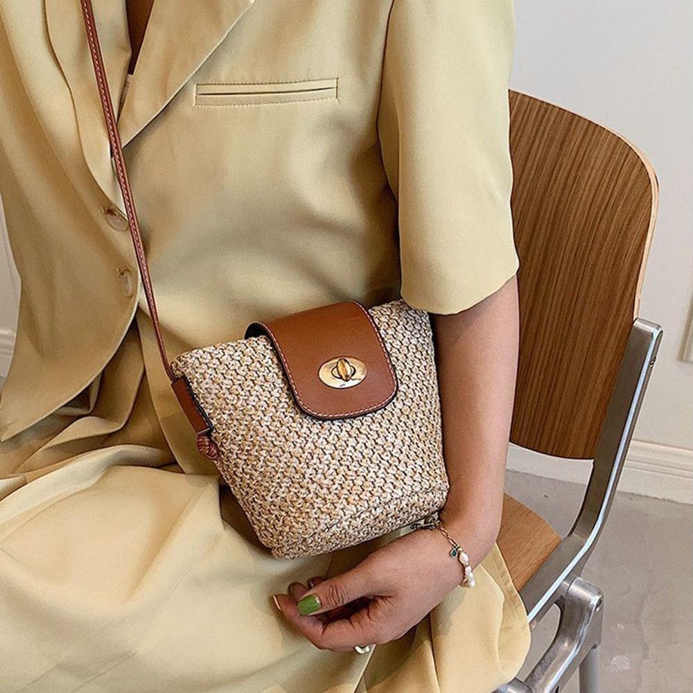 Bohemian Style Weave Shoulder Bag Mini Crossbody Bag Casual Woven Bags for Women Makeup Bag