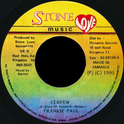 7-дюймовая пластинка FRANKIE PAUL Cerfew NONE STONE LOVE MUS 1995 Ямайка Регги Ска Даб Б/у