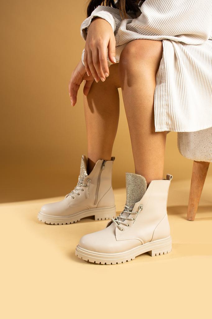 Женские ботинки с теплой подкладкой и удобной подошвой на шнуровке и молнии 57-321-23