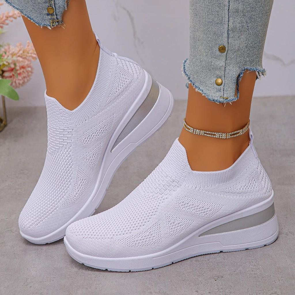 2026 New Fashion Plus Size Flyknit Rhinestone Women's Sports Shoes