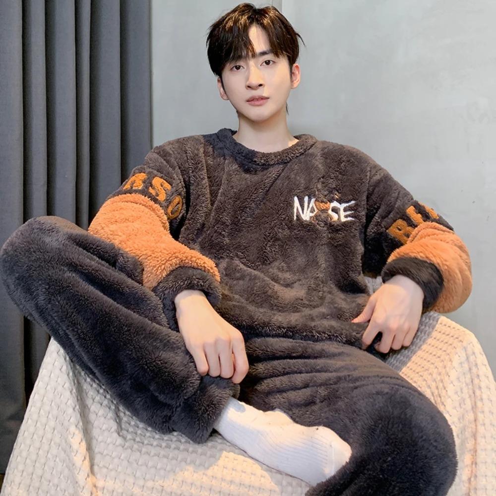 2025 Winter New Plush Man Pajamas Set Thickening Round Neck Long Sleeve Sets for Man 2 Pieces Senior Printing Pijamas Set for Man
