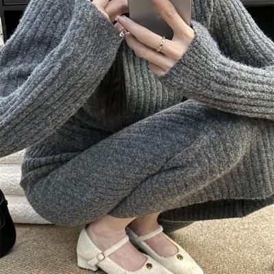 NUOQILIN ретро маленькая квадратная голова камелия шерстяные одинарные туфли женские осень и зима бархатные с ремешком-пряжкой Мэри Джейн