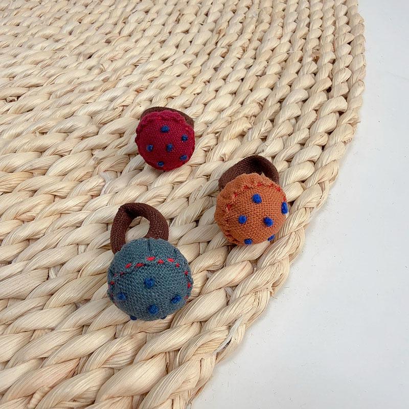 Шелковый треугольный шарф в стиле ретро - тонкий летний женский аксессуар для шеи