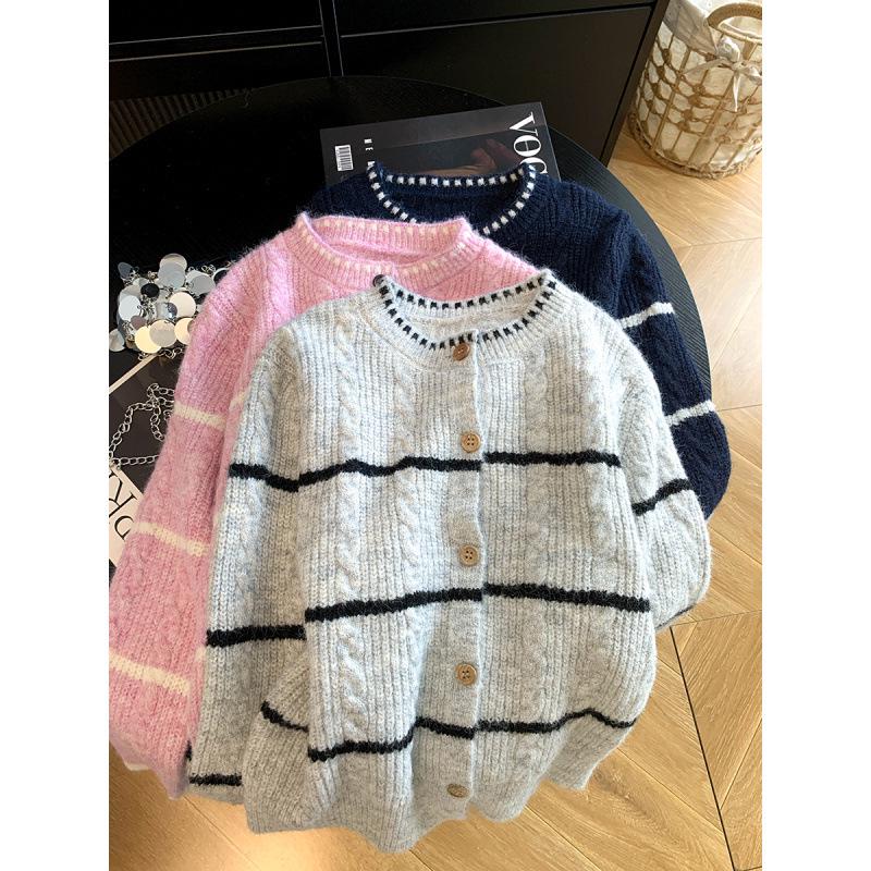 2026 Autumn Korean Style Loose Striped Knit Cardigan Women's Trendy Sweater Coat