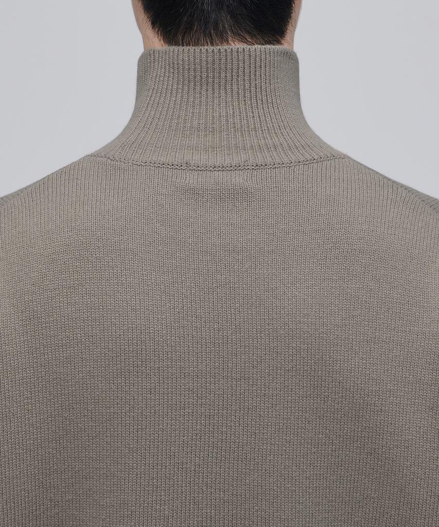 MUSINSA STANDARD Oversized Turtleneck Knit [Dusty Beige]