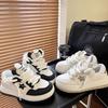 Мода 2025 Вулканизированные кроссовки на плоской платформе Женские повседневные спортивные парусиновые туфли Женские теннисные Лолита для бега Каваи женская обувь