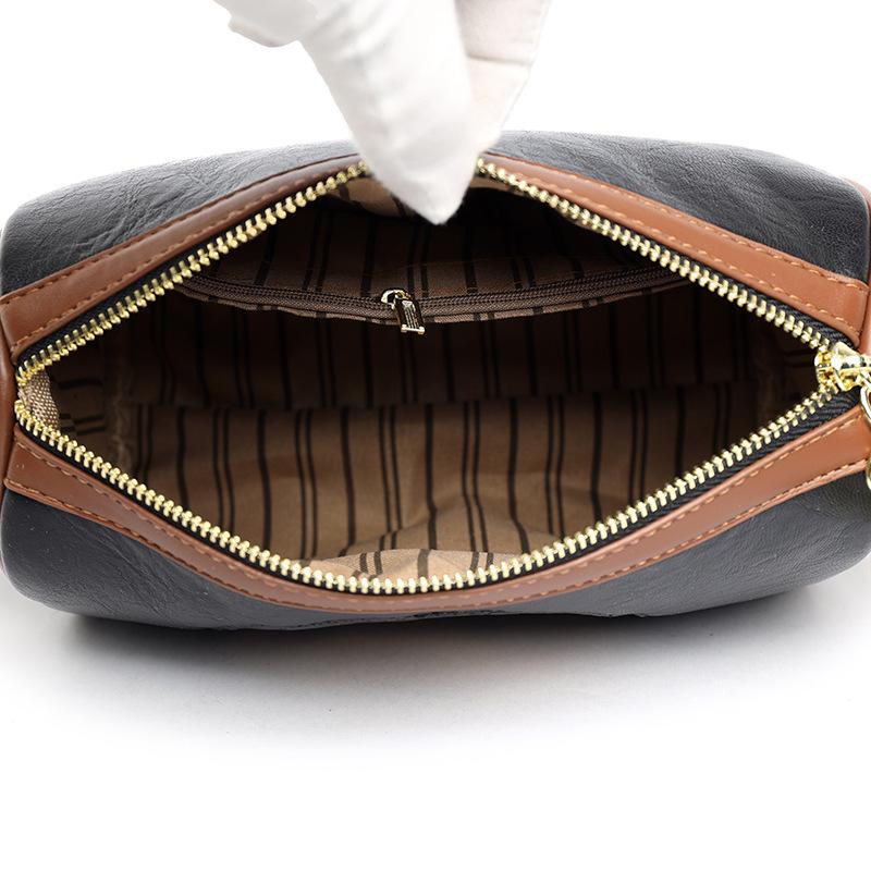 Women Crossbody Bag Large Capacity Pillow Bag Commuting Retro Ethnic Style Elephant Women's Shoulder Bag