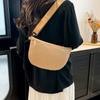 2025 Summer New Textured Messenger Breast Bag Fashion Fanny Pack Retro Casual Commuter Woven Women's Breast Bag