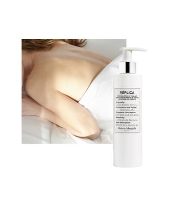 Maison Margiela Парфюмированный гель для душа Replica Lazy Sunday Morning 200 мл