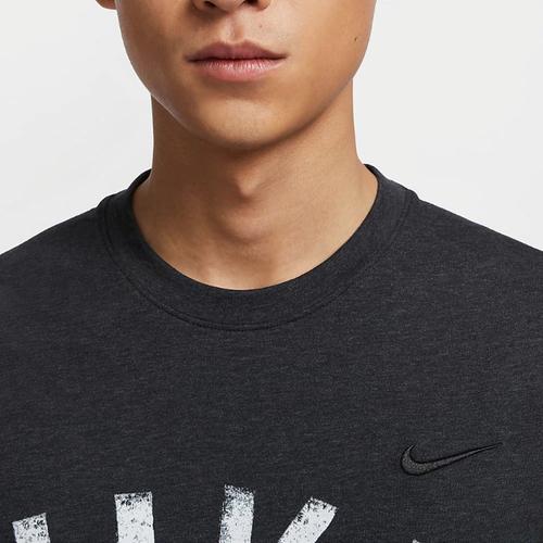 Nike Дышащая футболка с коротким рукавом и принтом логотипа-буквы для мужчин Черная