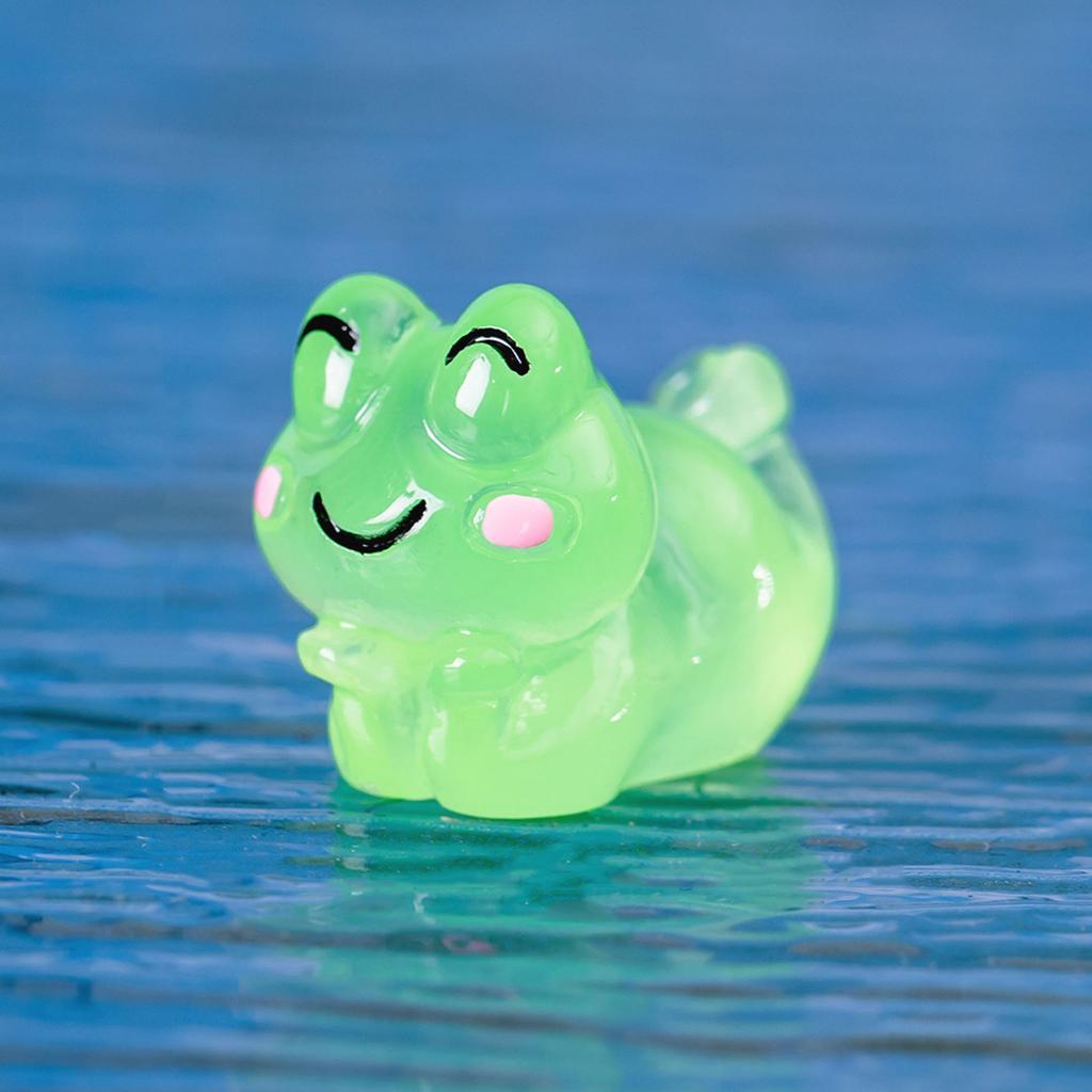 Pack of 6 Assorted Nightlight Animal Figurines Luminous Frog Shaped Mini Figurines Perfect Gift for Jewelry Collectors