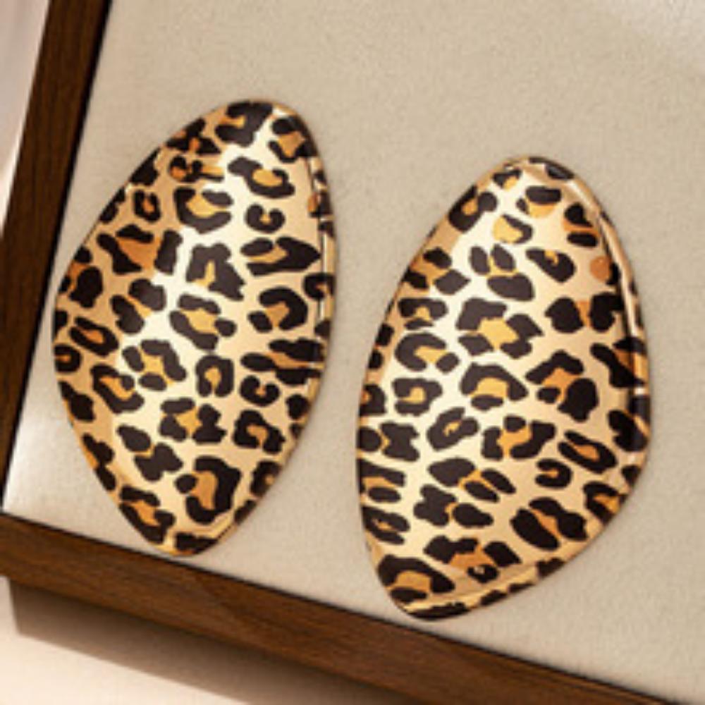 Серьги неправильной круглой формы в европейском и американском стиле