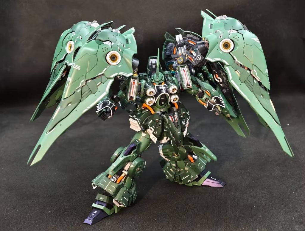 Горячий 1/100 AXIS MODEL WORKS Kshatriya Сборная модель-конструктор OSIRIS AERIAL DOMINATOR Светящаяся лампа Фигурки Пластиковая модель игрушки