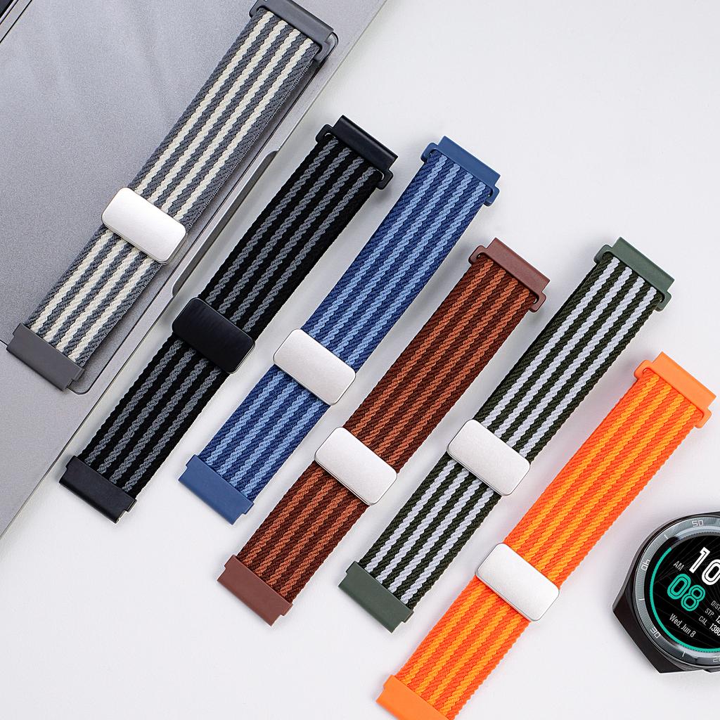 Подходит для Apple Watch с магнитной застежкой из плетёного нейлона, четырехполосный двухцветный нейлоновый ремешок для часов