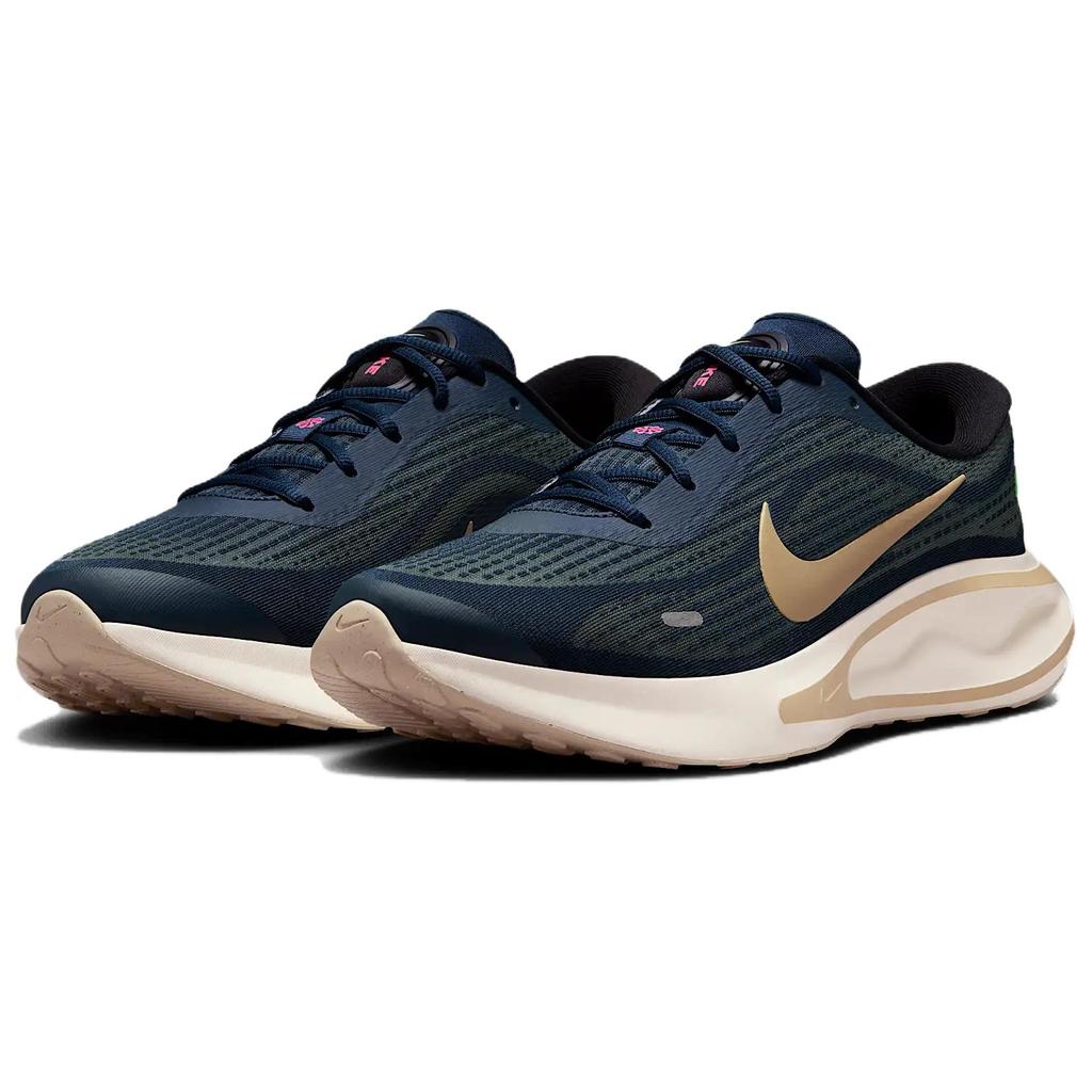 Nike Journey Run Армейский темно-зеленый Удар Бледно-слоновая кость Пустынный хаки