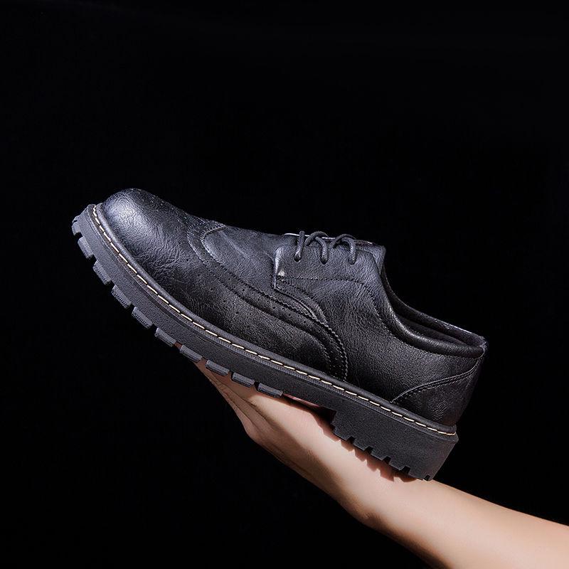 Men Classic Dress Shoes Leather Carved Formal Shoes Oxford Sneakers Pointed Leather Dress Shoes