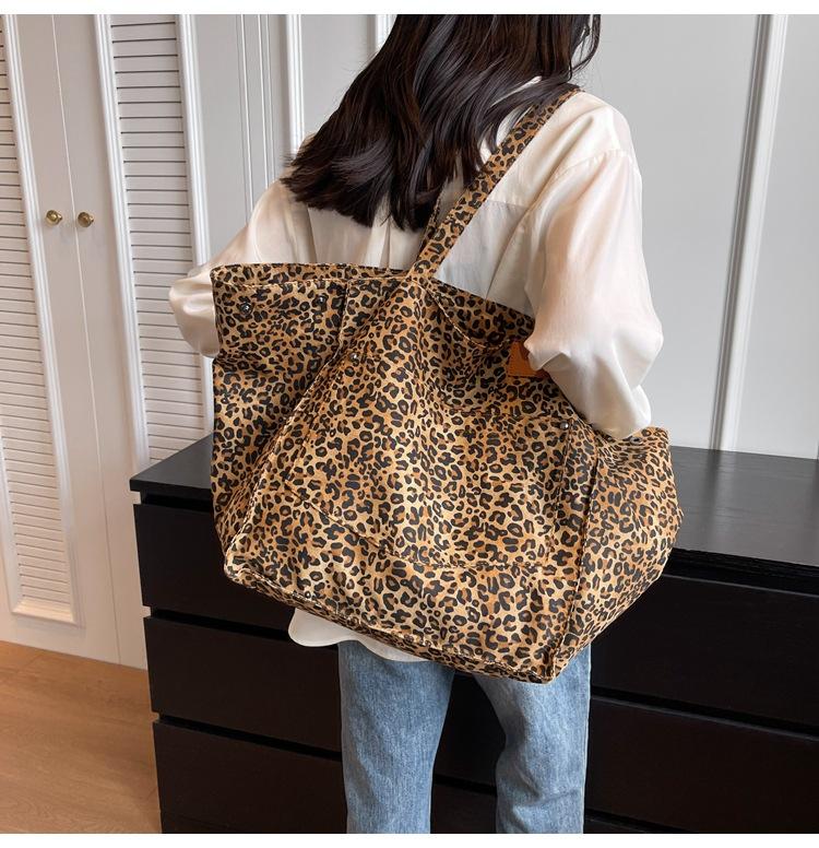 Leopard Design 2023 Korean Fashion Shopper Big Shopping Bags for Women Handbag Fast Delivery Lady Shoulder Large Capacity Bag