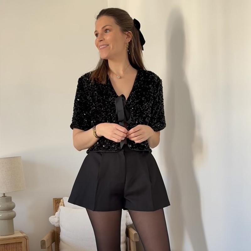 Женская рубашка с короткими рукавами и V-образным вырезом, бантом, шнуровкой, пайетками, милые однотонные блузки, весна-лето 2025 года