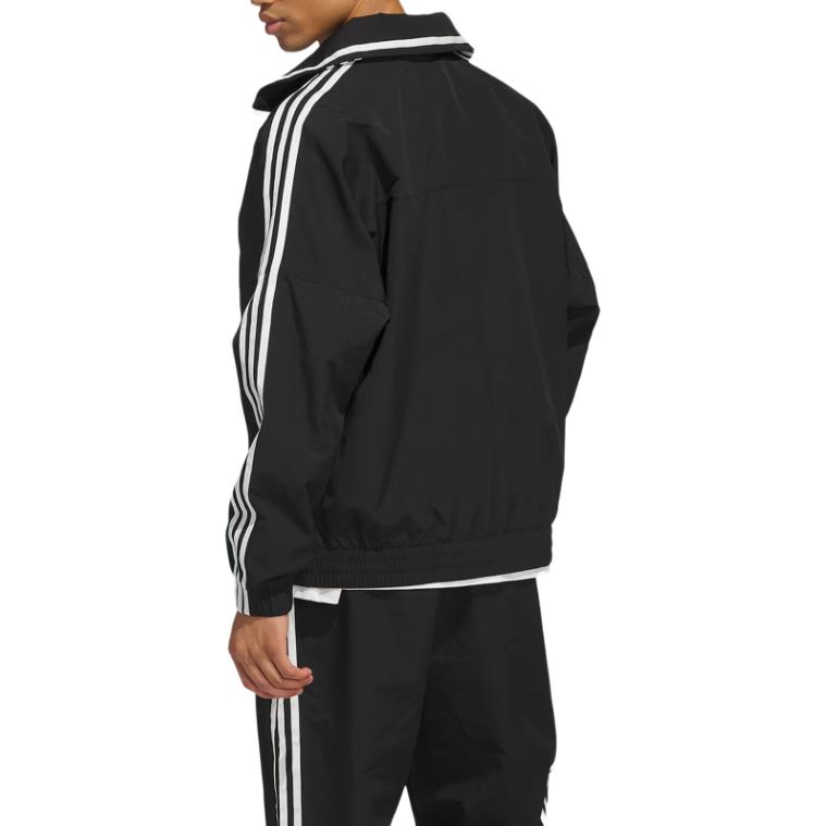 adidas Куртка-ветровка JD5197