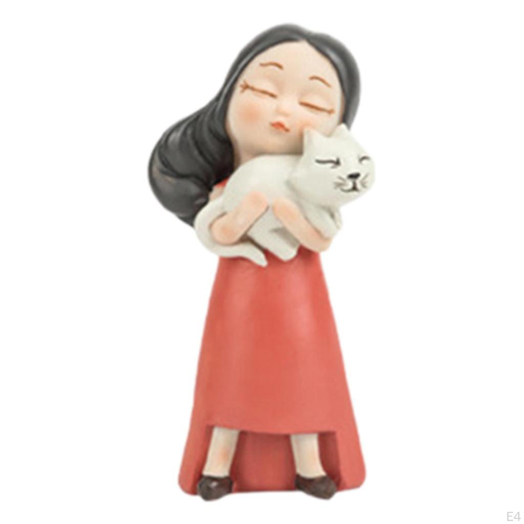 Girl Figurines Statues Crafts Creative Figure Tabletop Decoration Ornament for Car Dashboard