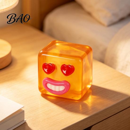 Lightweight Clear Cube Toy Cartoon Expression Stress Toy, Anxiety Relief Sausage Lip Sensory Squeeze for Relaxation Portable Reliever