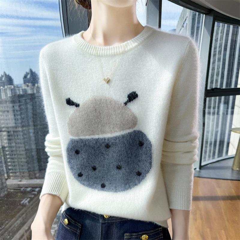 Elegant Gray Knit Women's Sweater: 2026 Autumn/Winter Base Layer - Trending Style, Season's Must-Have Top