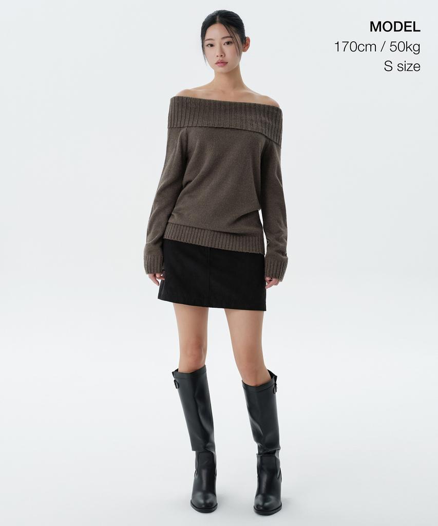 MUSINSA STANDARD WOMAN Women'S Turn Down Off-Shoulder Knit [Taupe]