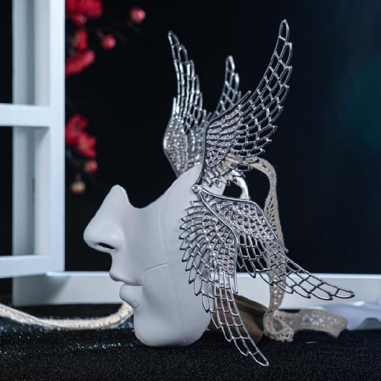 Mechanical Mask with Wing Masquerade Mask Half Face Mask Masquerade Costume Accessories For Women Men Halloween Cosplay