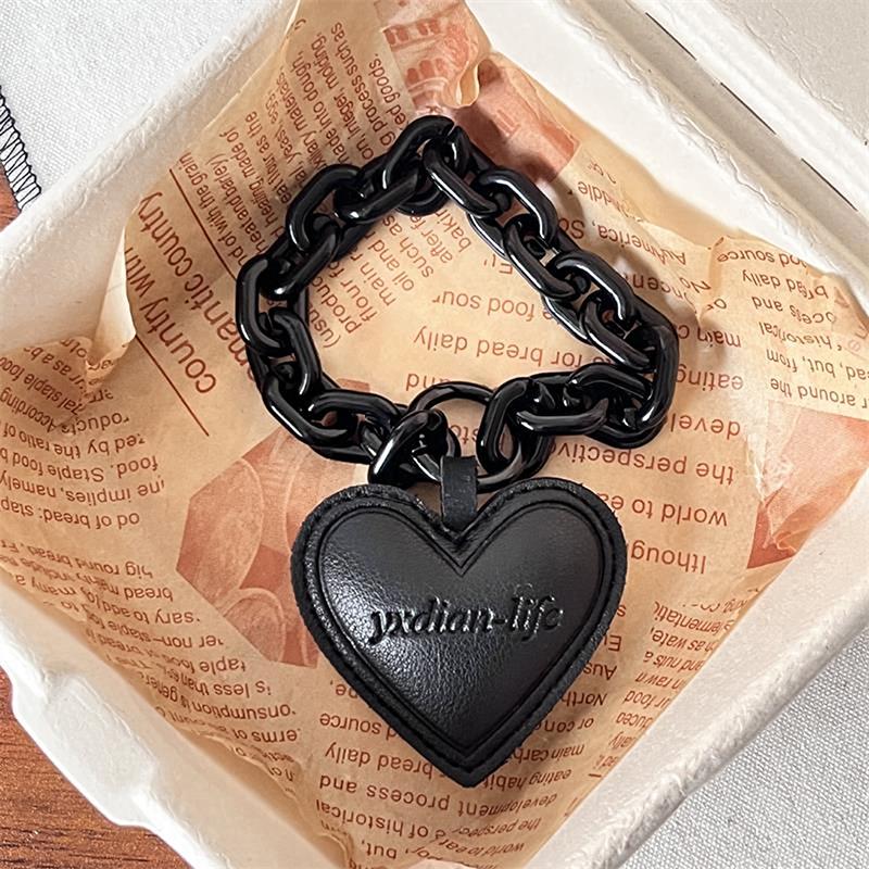 Dark Wind Trendy Leather Love Five-Concealed Star Flower Keychain Подвески Автомобильные Брелоки Сумка Подвесные Украшения Парные Подарки