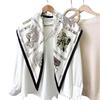 New retro simple and versatile big triangle scarf women's spring summer high-end feeling bag headscarf scarf shawl fart curtain decoration