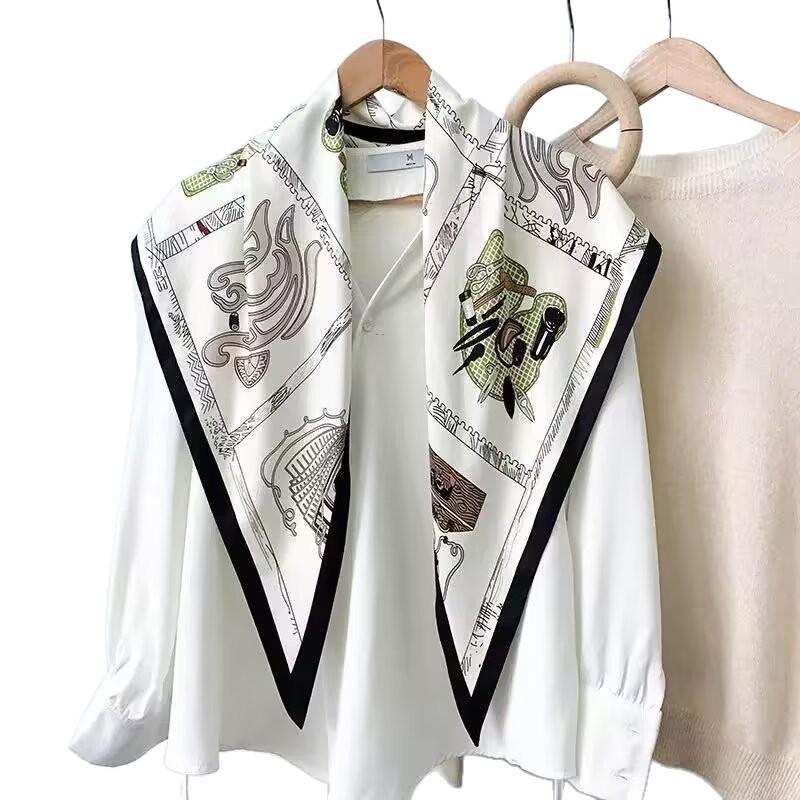 New retro simple and versatile big triangle scarf women's spring summer high-end feeling bag headscarf scarf shawl fart curtain decoration