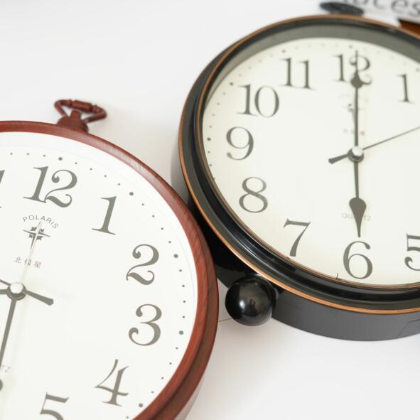 Polaris Пожилой Мужчина Бесшумный Будильник Большие Цифровые Домашние Часы Современные Простые Студенческие Настольные Часы Гостиная Спальня Настольные Часы