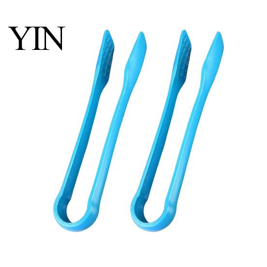 Kitchen Ice Cube Picker 2PCS Plastic Clamp, with Anti-Slip Tooth Pattern, Durable Stable Grip Tong Multi-Use Tongs, for Cubes Bread Bar Salad