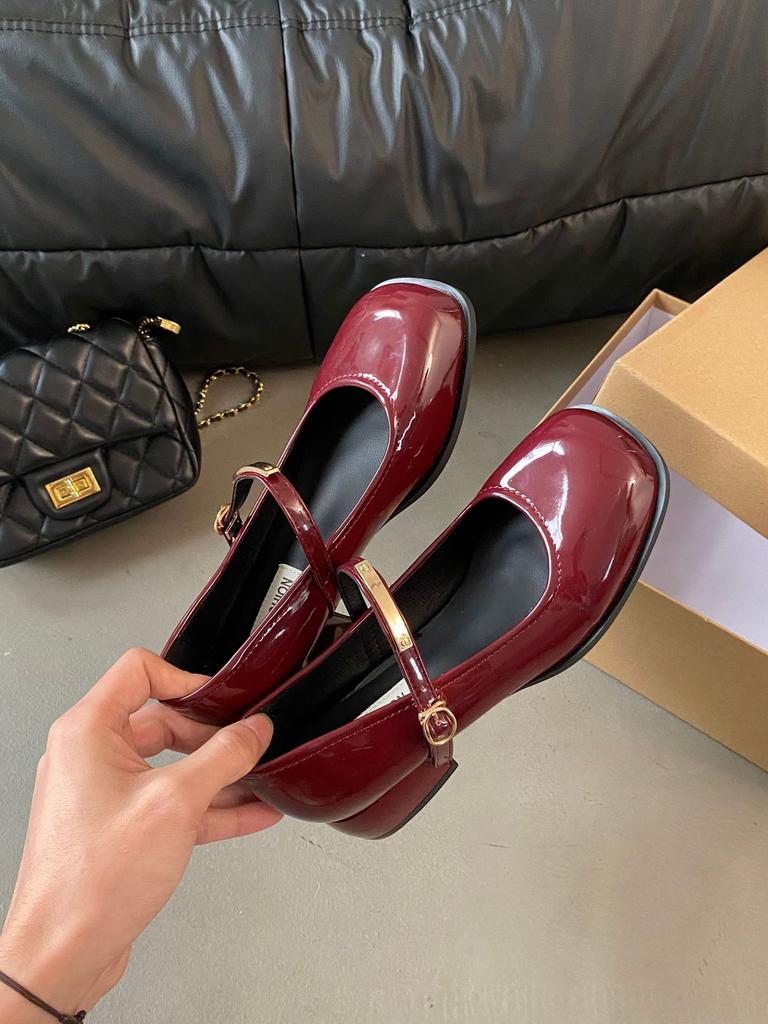 Mary Jane Shoes Women's New Waterproof Table One-word Buckle with Square Head Shallow Mouth Single Shoes In Autumn and Winter 2025