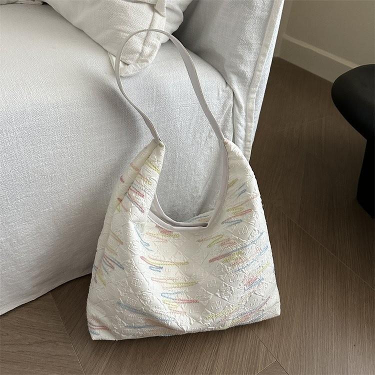 Стильная цветная полосатая холщовая сумка через плечо для женщин, идеально подходит для повседневной моды