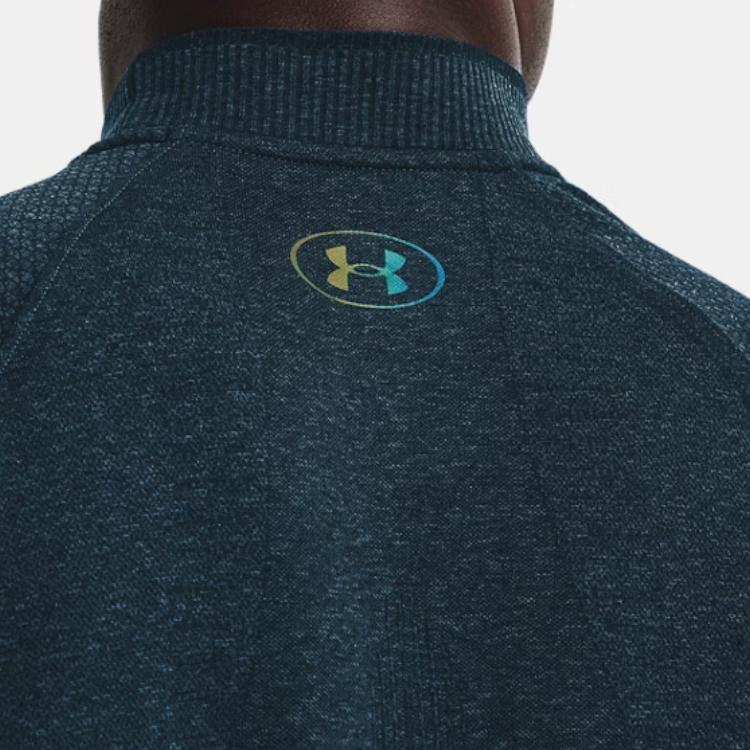 Under Armour Повседневная спортивная футболка с длинным рукавом с логотипом для мужчин, цвет зеленый 1356607-413