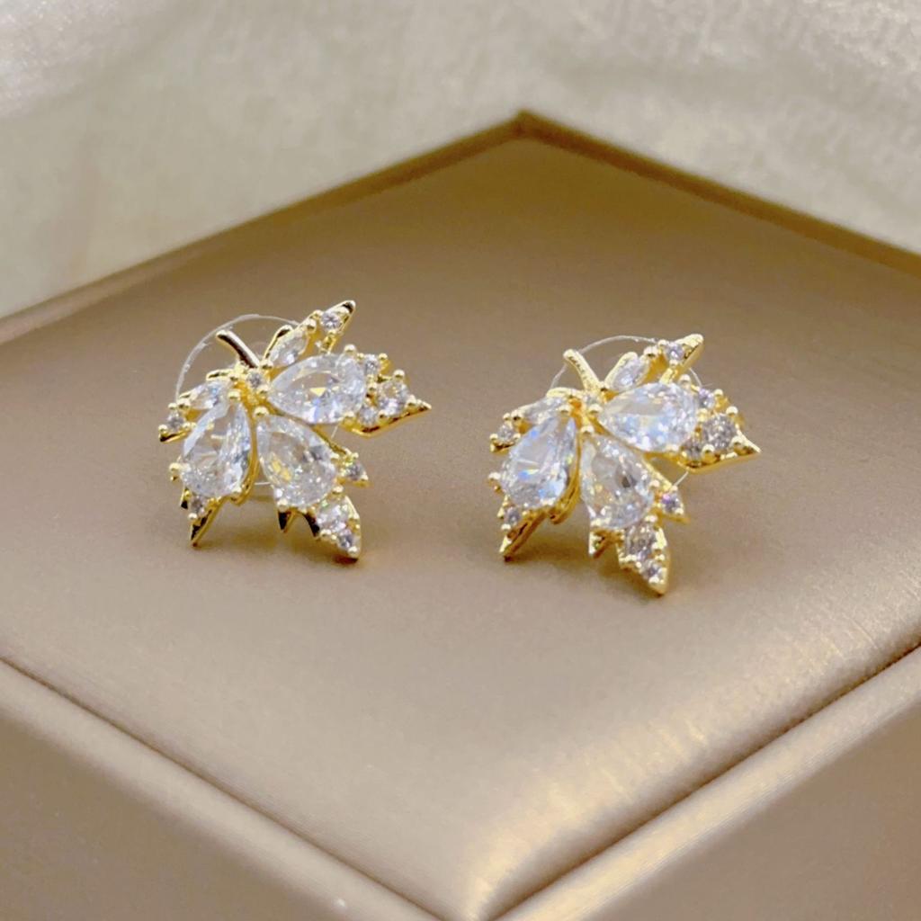 316L Stainless Steel Red Maple Leaf Crystal Pendant Necklace For Women Girl New Trend Clavicle Chain Jewelry Gift Party