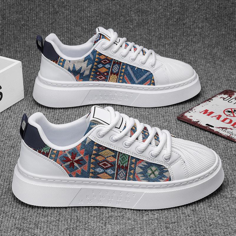 Новые мужские модные кроссовки на толстой подошве, увеличивающие рост, молодежные модные повседневные туфли, студенческие вышитые парусиновые теннисные туфли
