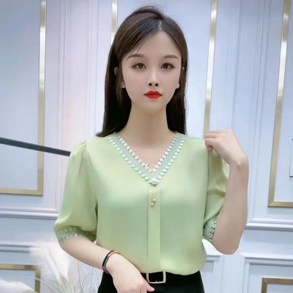 Модный топ с короткими рукавами, летняя новая кружевная нижняя рубашка, однотонные пуловеры с v-образным вырезом, блузка M-4XL