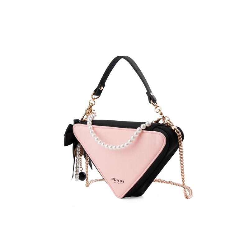 Prada Косметичка в стиле DIY, кожаная, украшенная матовыми жемчужинами и цепочкой из динго, изысканная и элегантная, художественная Матовые жемчужины