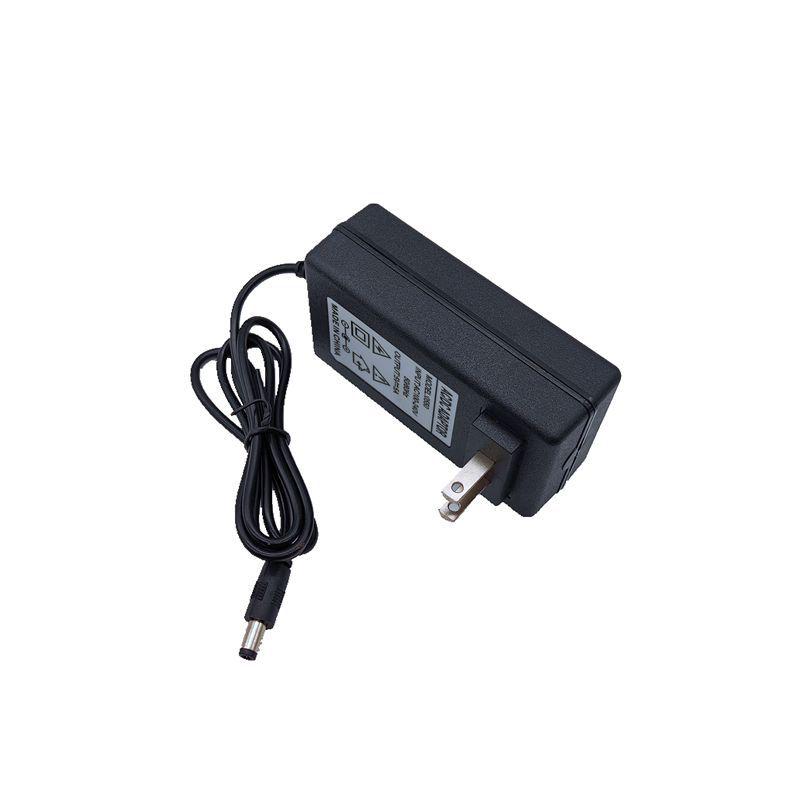 Универсальный адаптер питания 12 В для настольного компьютера, LED-монитора и светодиодной ленты (3A, 2.5A, 2A)