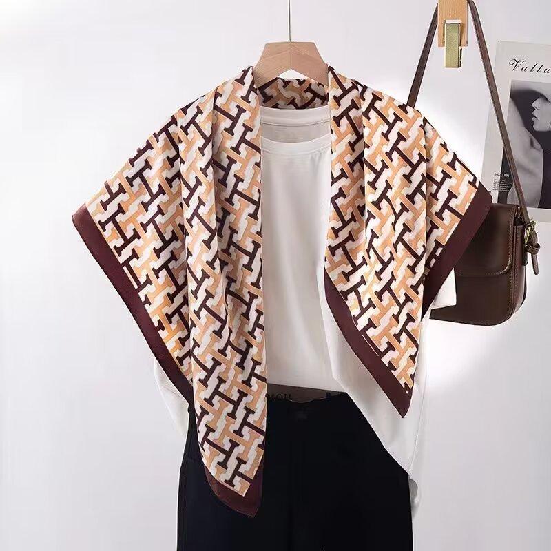 Women'S Spring And Autumn New Cotton Linen Flower Letter Cotton Linen Herringbone Silk Scarf Square Scarf Professional Scarf Scarf