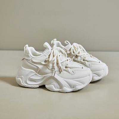 Корейский стиль, модная новая женская обувь 2024 года, студенческие спортивные кроссовки для бега на толстой подошве, увеличивающие рост, повседневная обувь