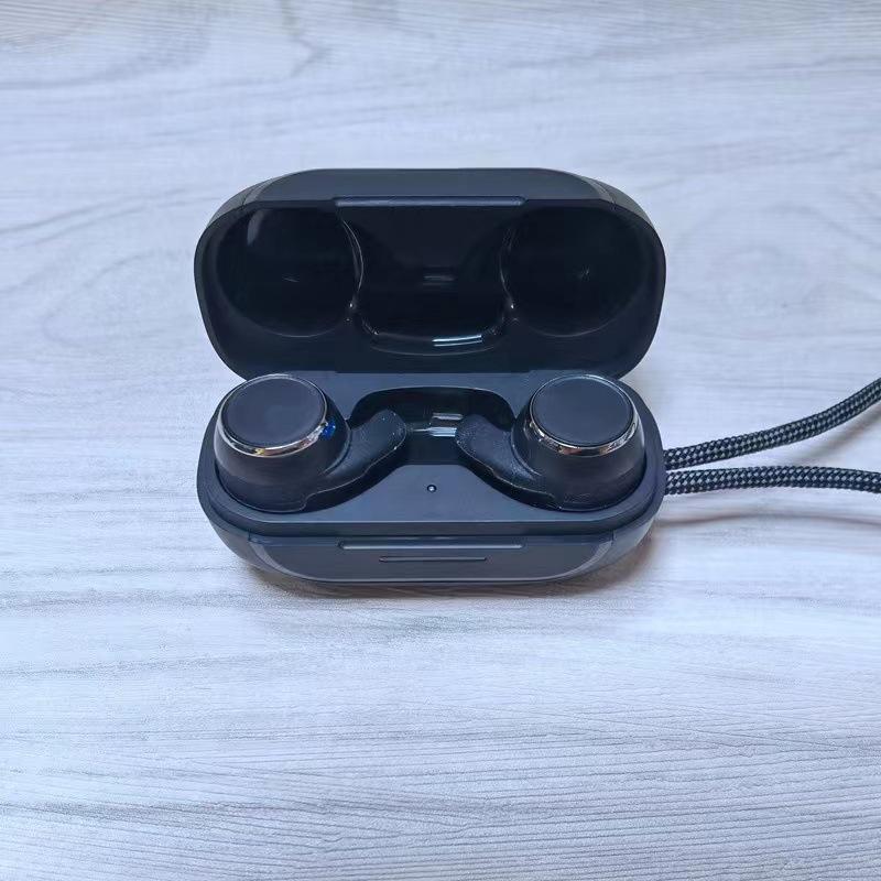 Crossover Mini Noise-Cancelling In-Ear Bluetooth Earphones