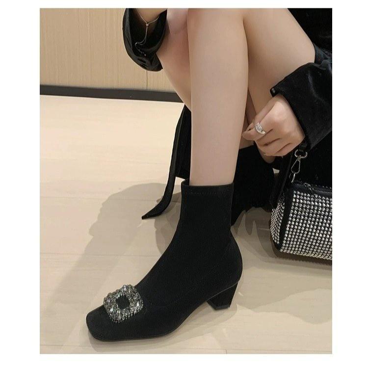 Французские ботильоны с квадратным носком и толстым каблуком женские 2025 осень и зима новая корейская версия стразы квадратная пряжка эластичные ботинки-носки до щиколотки