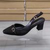 Дизайнерские осенние туфли на высоком каблуке для женщин, винтажные черные туфли с квадратной головкой и пряжкой на ремне, большие размеры, профессиональные женские туфли-лодочки