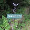 Decorative Flower Bed Edging Retro Bird Garden Stake, Metal Sign Rustic Heavy Duty Stakes Yard Decoration with Stake for Bed, Lawn Ground Piles