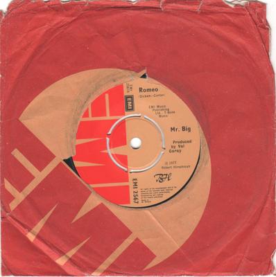 7-дюймовая пластинка MR BIG - Romeo EMI2567 EMI 1977 UK Рок Б/У